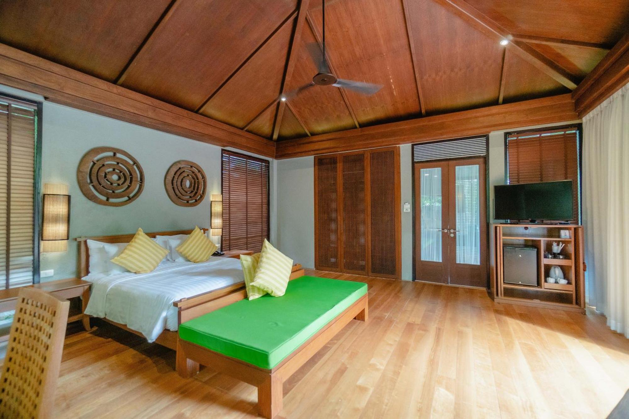 Pattara Resort & Spa Пхитсанулок Экстерьер фото